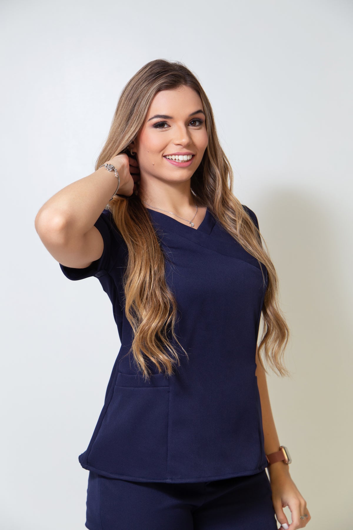 SCRUB LAURA - EM CREPE DE ALFAIATARIA