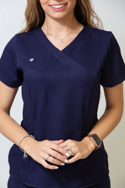 SCRUB LAURA - EM CREPE DE ALFAIATARIA