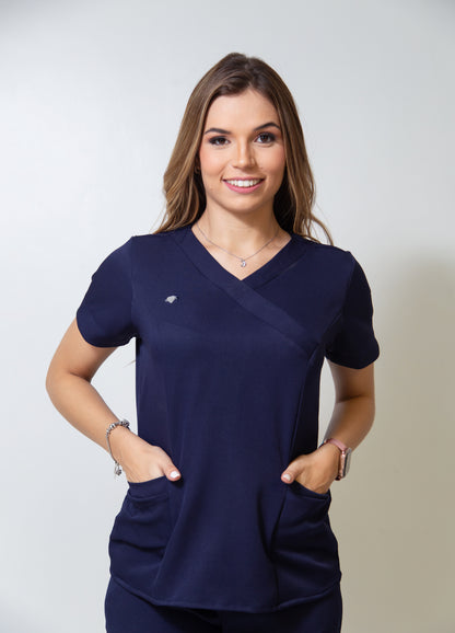 SCRUB LAURA - EM CREPE DE ALFAIATARIA