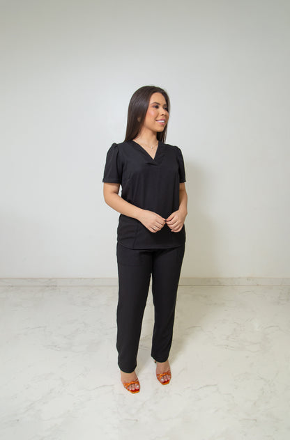 SCRUB BIA - EM CREPE LEVE
