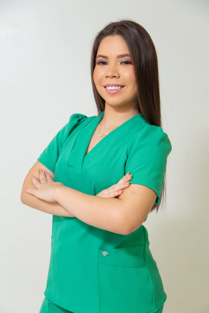 SCRUB BIA - EM CREPE LEVE