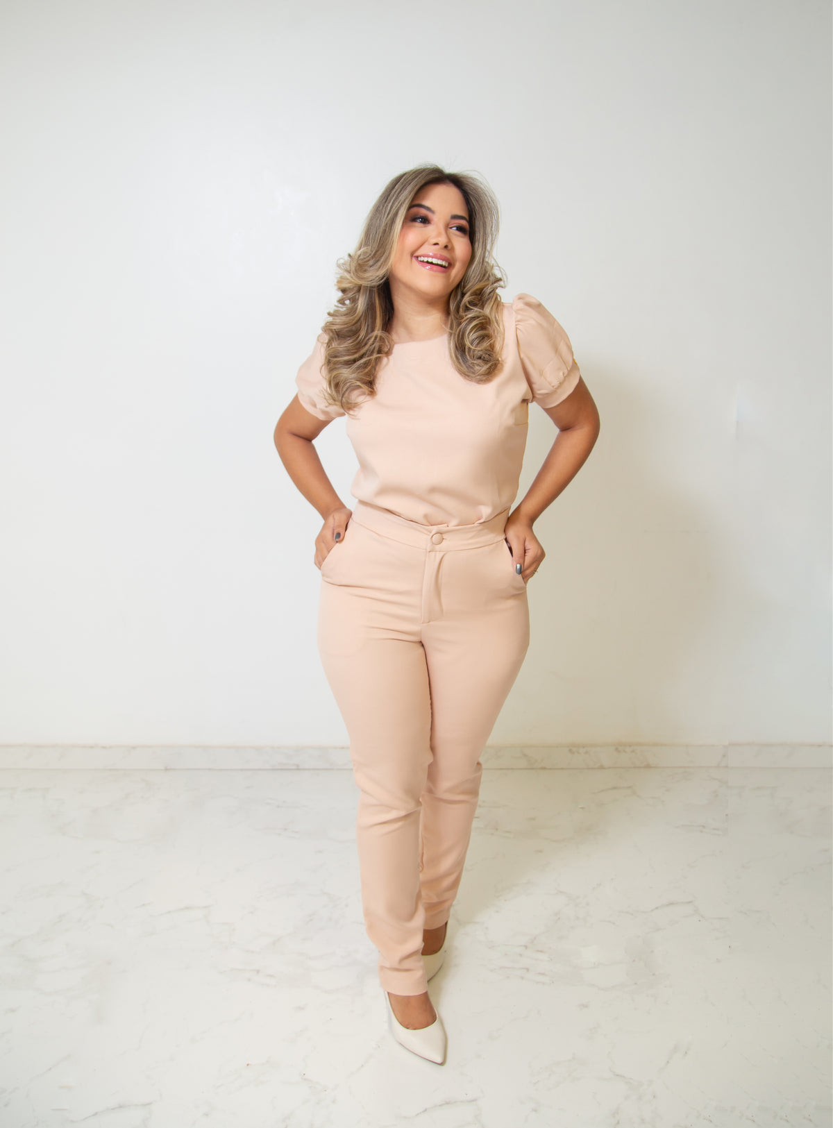 SCRUB DIAMANTE - EM CREPE DE ALFAIATARIA
