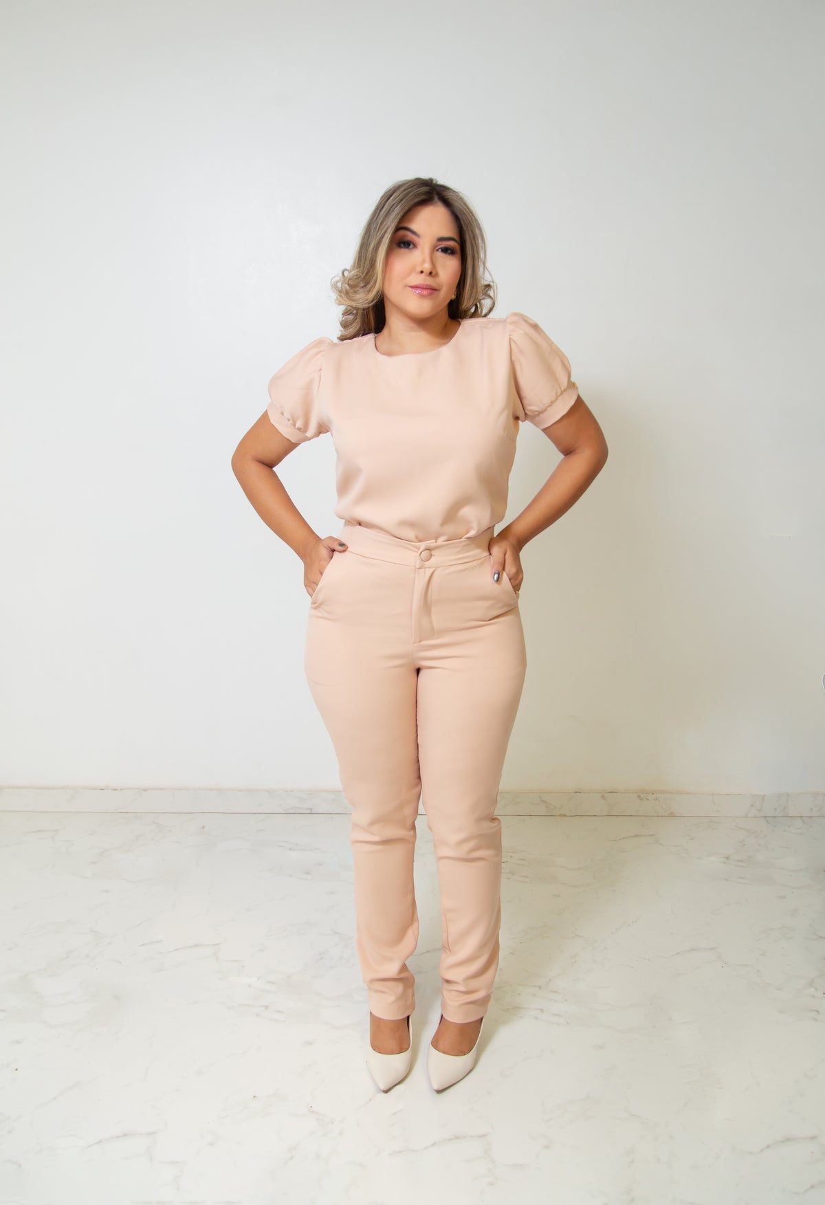 SCRUB DIAMANTE - EM CREPE DE ALFAIATARIA