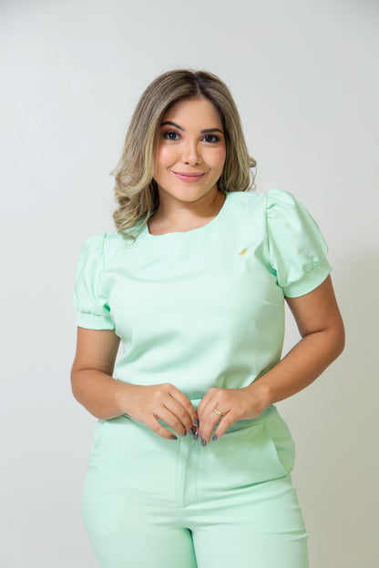 SCRUB DIAMANTE - EM CREPE DE ALFAIATARIA