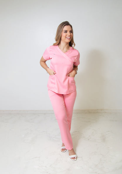 SCRUB LAURA - EM CREPE DE ALFAIATARIA